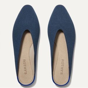 💙 Rothy's The Almond Demi 💙